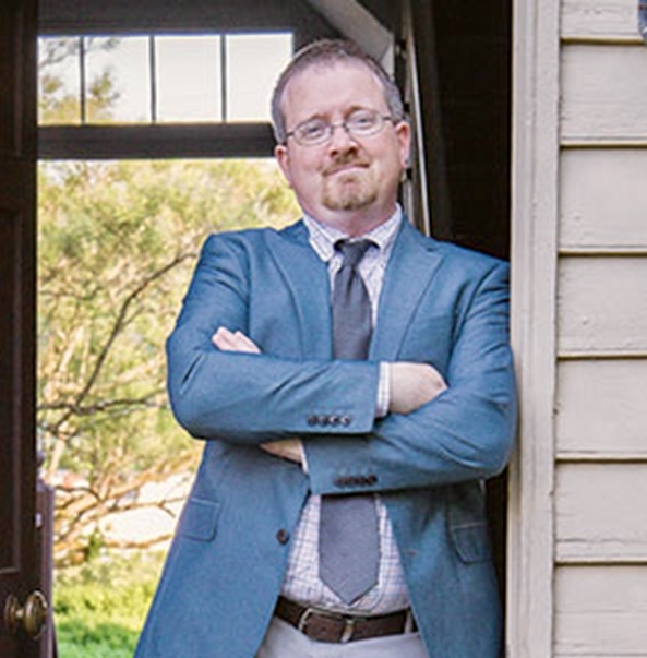 David Hearnes, executive director for the Blount Mansion, visits the Center for the Study of Tennesseans and War.