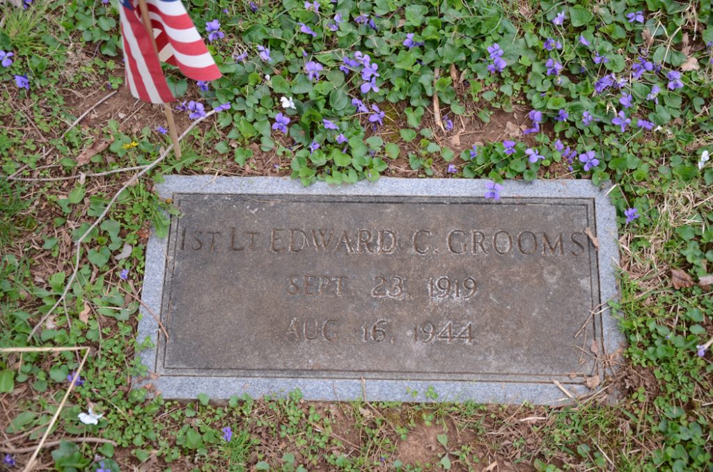 Grooms headstone